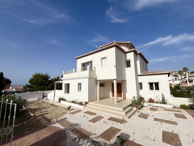 Chalet de 3 habitaciones en Frigiliana en venta con piscina garaje - 995.000 € (Ref: 10172394)