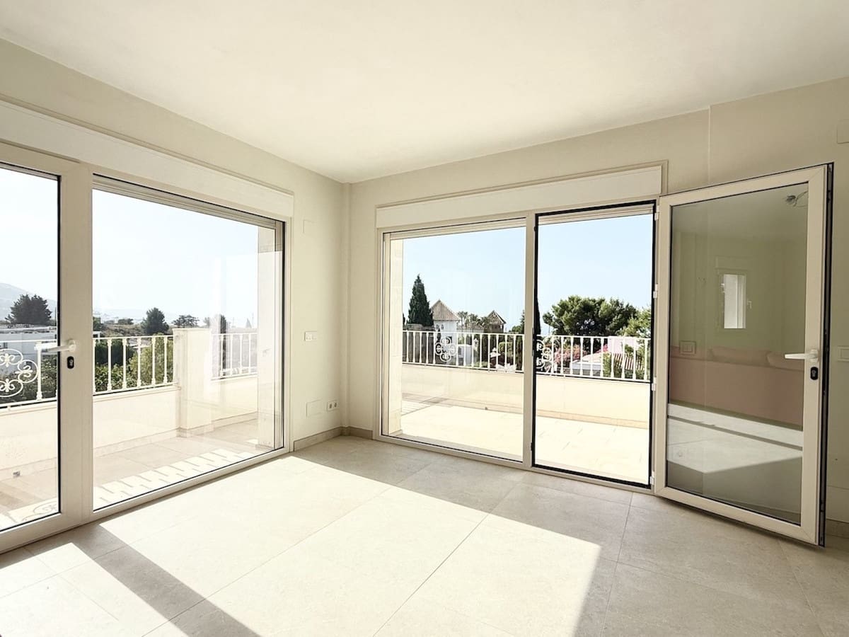 3 chambre Villa/Maison à vendre à Frigiliana avec piscine garage - 995 000 € (Ref: 10172394)