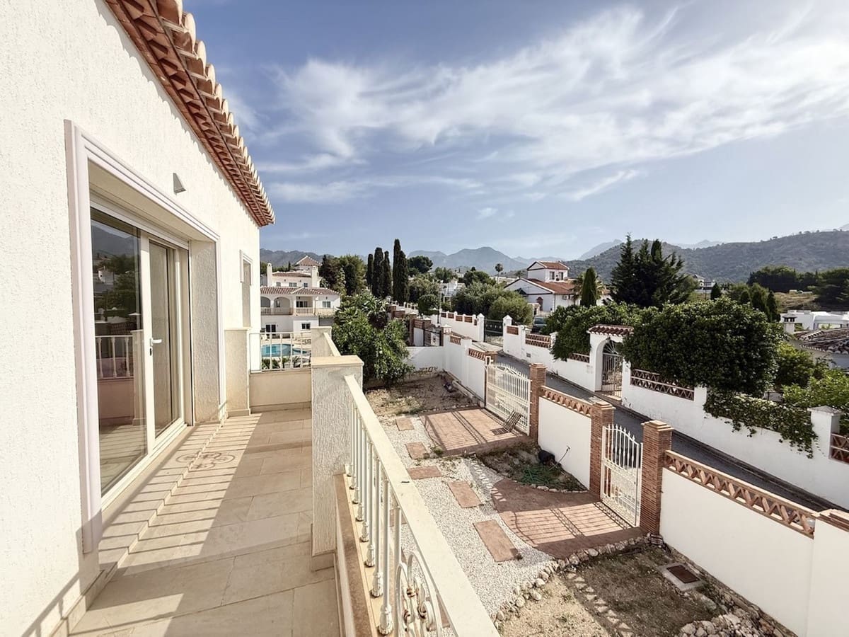 3 chambre Villa/Maison à vendre à Frigiliana avec piscine garage - 995 000 € (Ref: 10172394)
