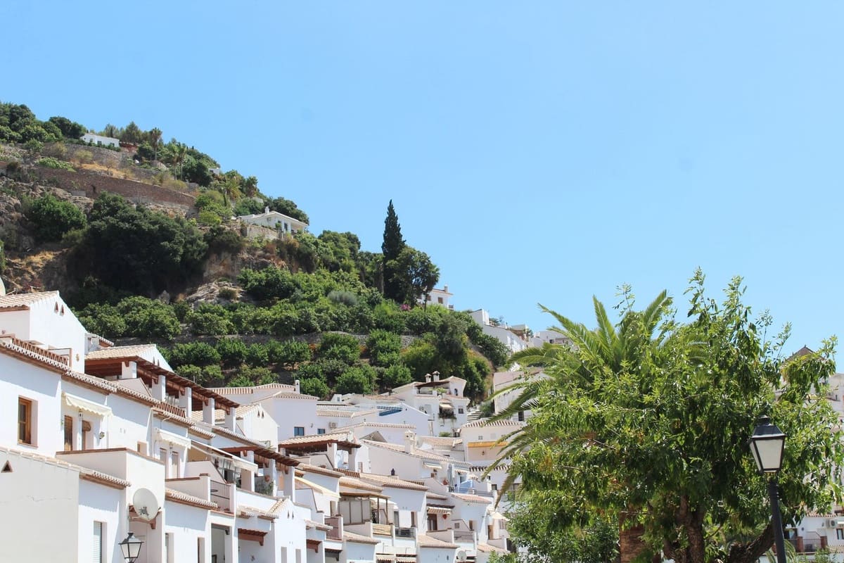 2 slaapkamer Appartement te koop in Frigiliana - € 345.000 (Ref: 10175509)