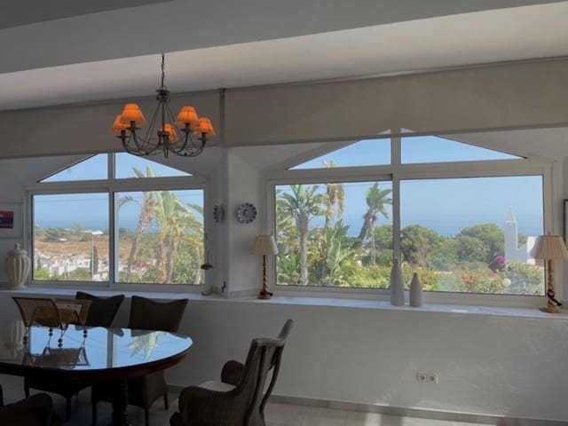 4 sypialnia Willa na sprzedaż w Nerja z basenem - 850 000 € (Ref: 10179427)