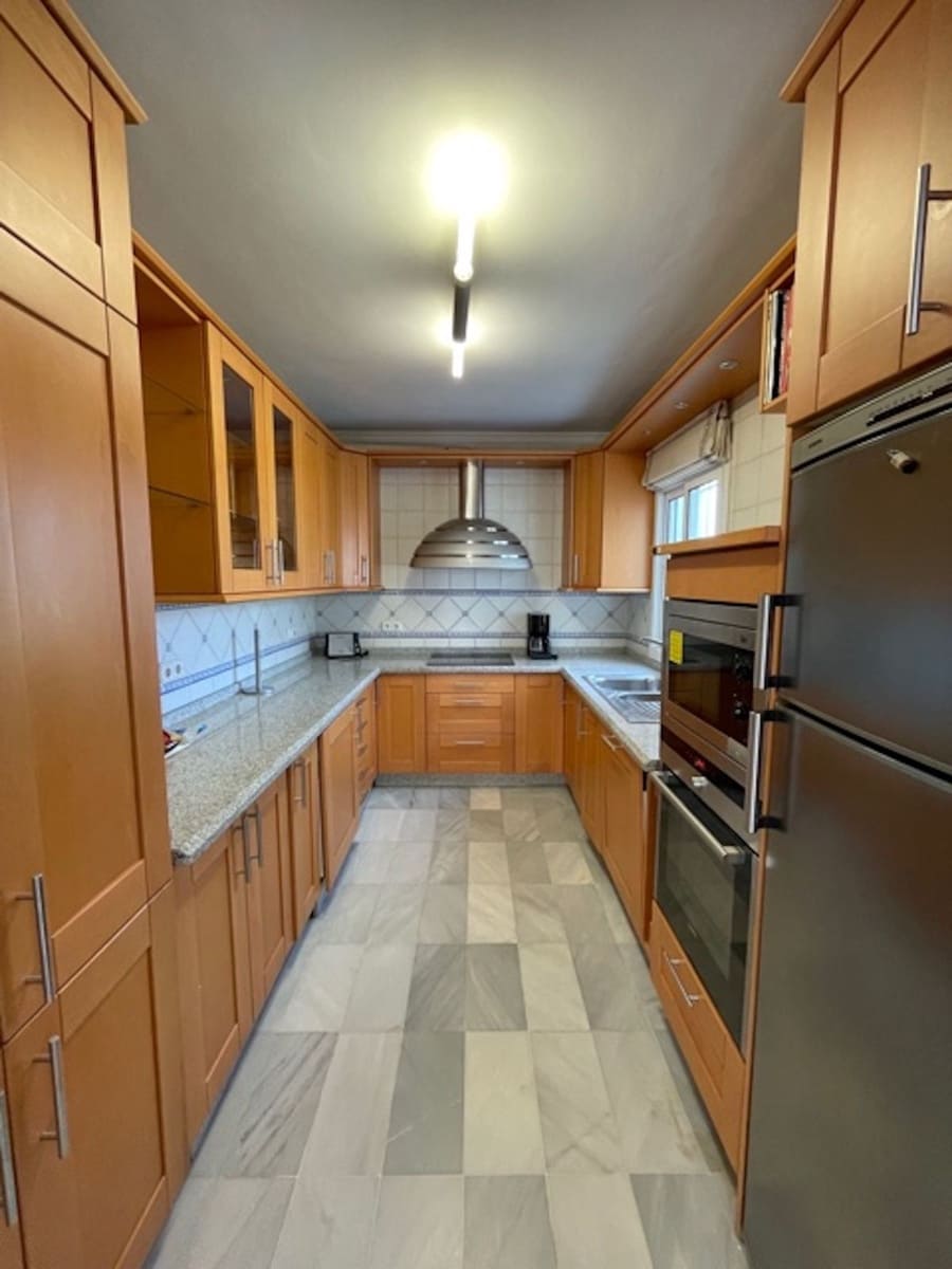 4 sypialnia Willa na sprzedaż w Nerja z basenem - 850 000 € (Ref: 10179427)