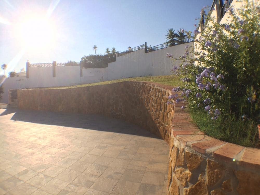 5 soveværelse Villa til salg i Frigiliana med swimmingpool garage - € 1.299.000 (Ref: 4209237)