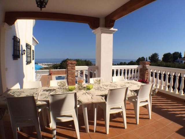 5 sovrum Villa till salu i Frigiliana med pool garage - 1 299 000 € (Ref: 4209237)