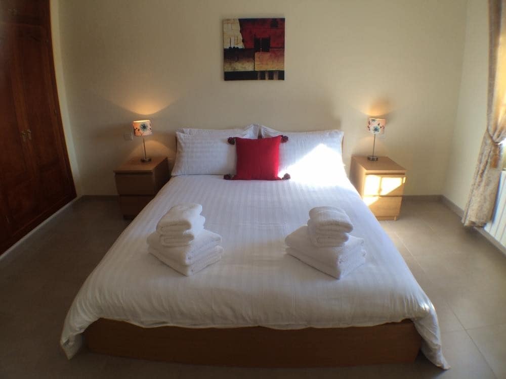 5 sypialnia Willa na sprzedaż w Frigiliana z basenem garażem - 1 299 000 € (Ref: 4209237)