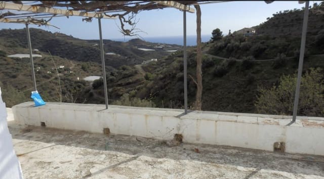 2 slaapkamer Finca/Landhuis te koop in Torrox - € 185.000 (Ref: 5914742)
