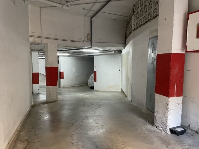 Garage til salg i Nerja - € 50.000 (Ref: 6447872)