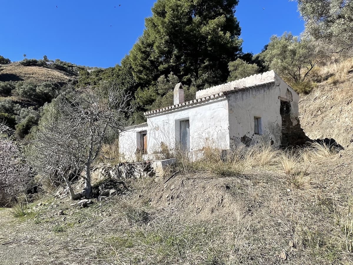 Ubebygd land til salgs i Frigiliana - € 184 950 (Ref: 6625554)