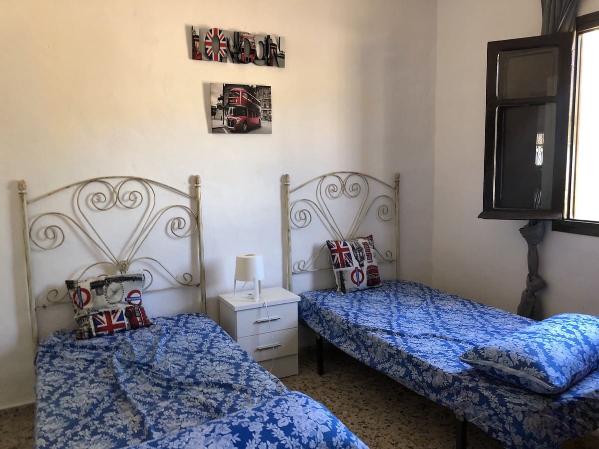 2 soveværelse Finca/Landehus til salg i Frigiliana med swimmingpool garage - € 385.000 (Ref: 6635695)