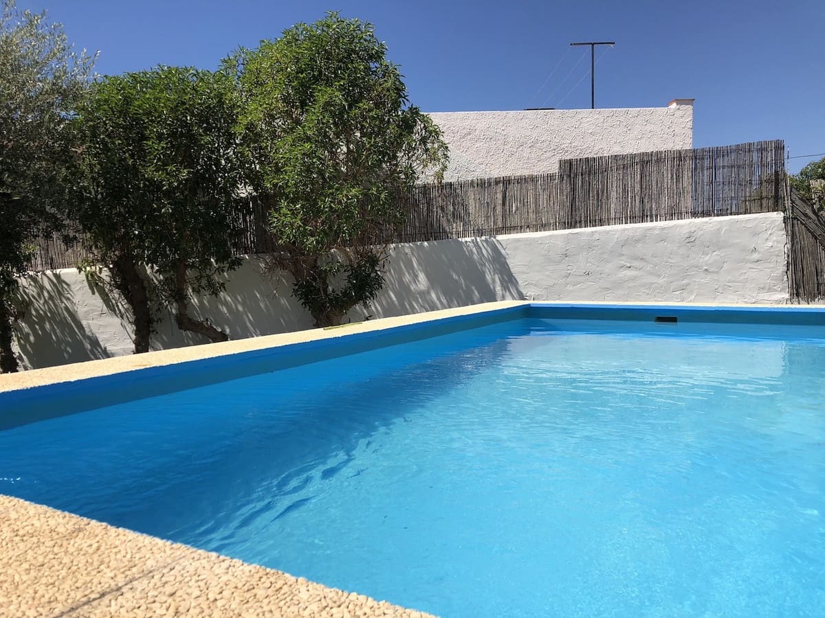 2 soveværelse Finca/Landehus til salg i Frigiliana med swimmingpool garage - € 385.000 (Ref: 6635695)