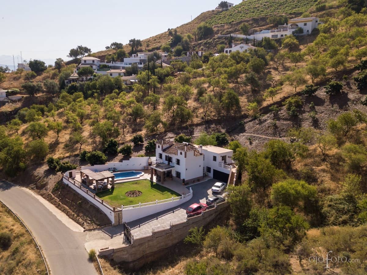 5 soveværelse Hotel til salg i Iznate med swimmingpool garage - € 545.000 (Ref: 7225055)