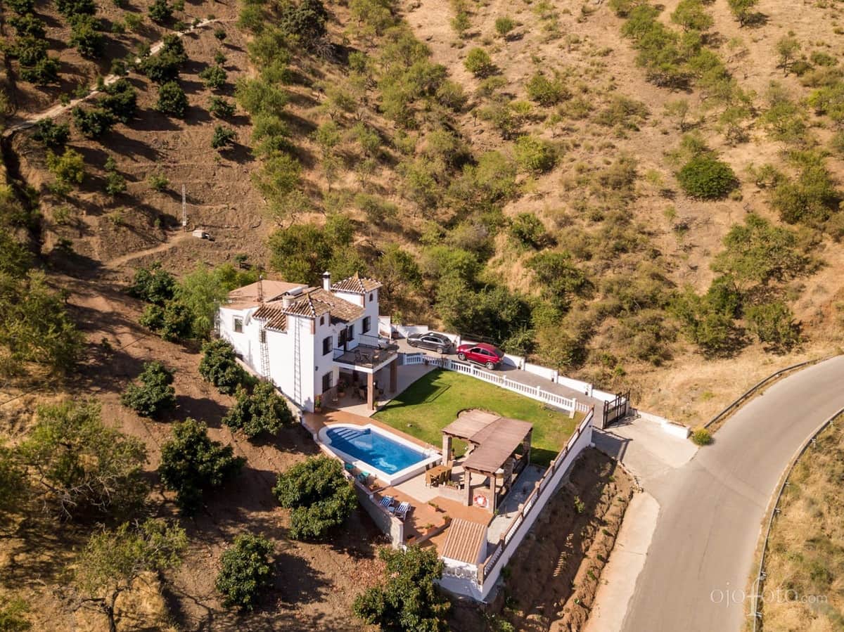 5 soveværelse Villa til salg i Iznate med swimmingpool garage - € 545.000 (Ref: 7225056)