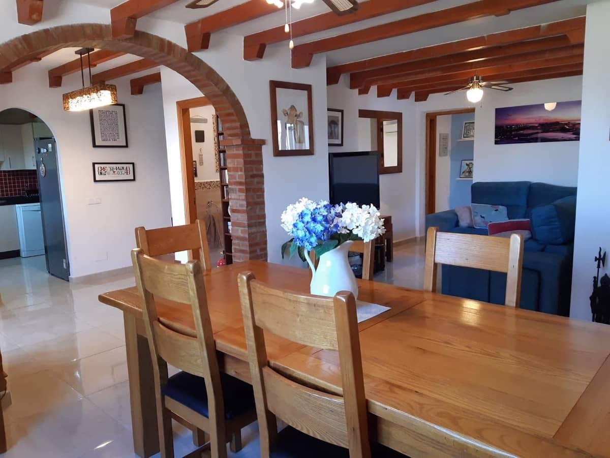 5 soveværelse Villa til salg i Iznate med swimmingpool garage - € 545.000 (Ref: 7225056)