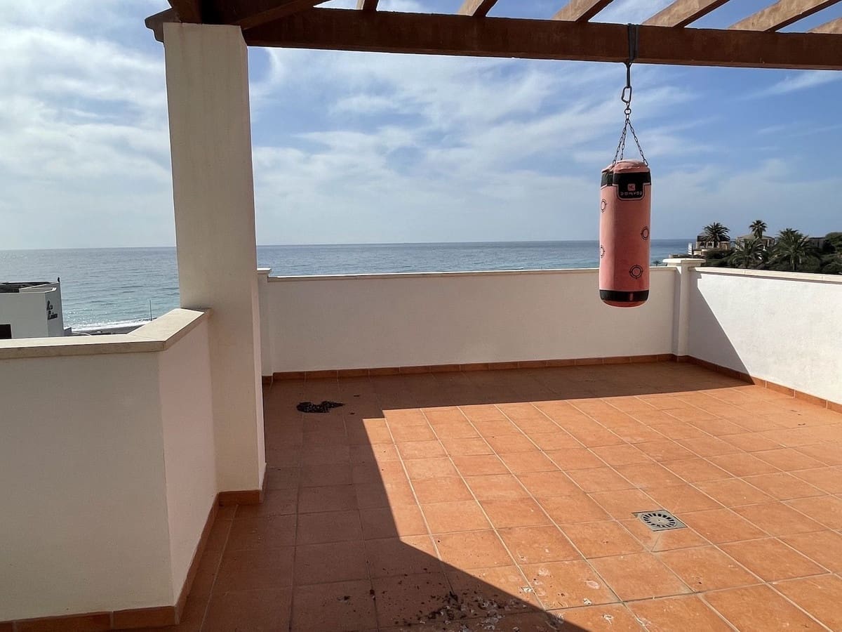 5 bedroom Villa for rent in Torrox-Costa with pool garage - € 2,500 (Ref: 7401098)