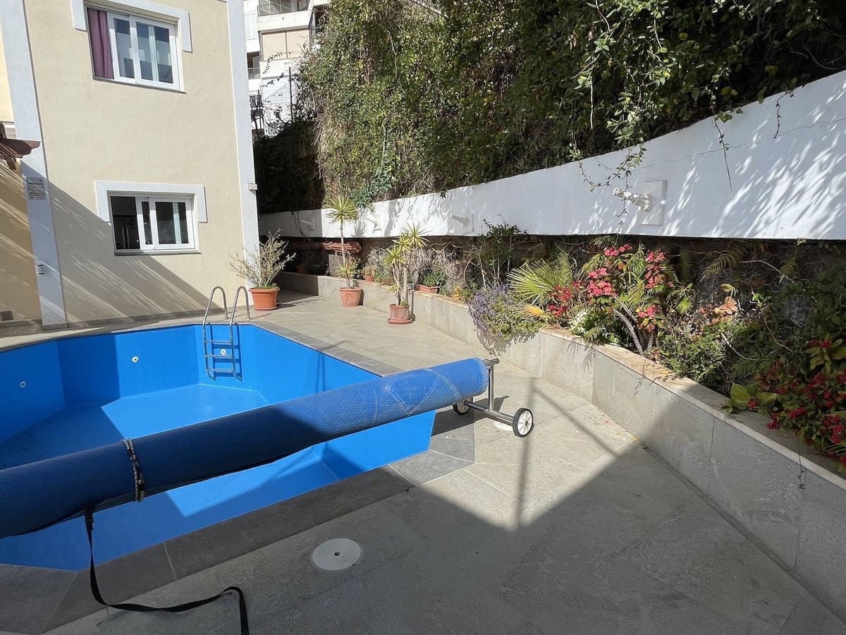 5 camera da letto Villa da affittare in Torrox-Costa con piscina garage - 2.500 € (Rif: 7401098)