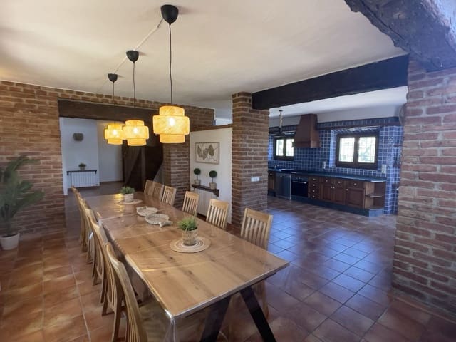 9 soverom Villa til salgs i Frigiliana med svømmebasseng garasje - € 3 200 000 (Ref: 8174444)