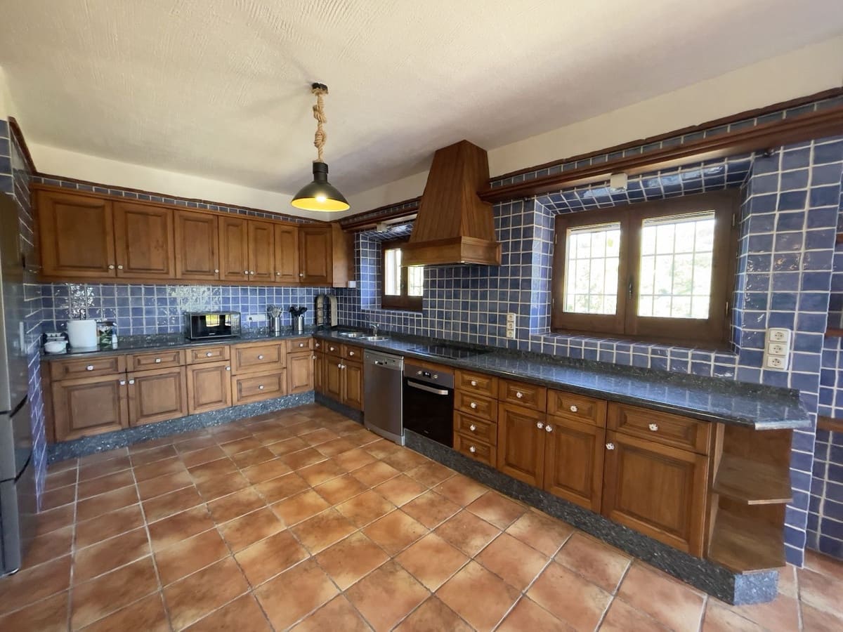 9 soveværelse Villa til salg i Frigiliana med swimmingpool garage - € 3.200.000 (Ref: 8174444)