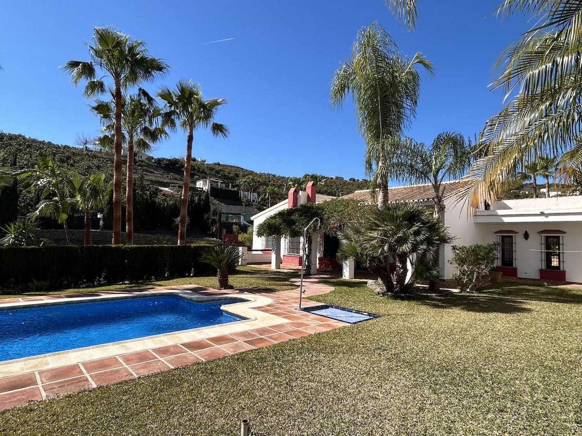9 soveværelse Villa til salg i Frigiliana med swimmingpool garage - € 3.200.000 (Ref: 8174444)
