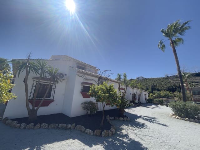 9 soverom Villa til salgs i Frigiliana med svømmebasseng garasje - € 3 200 000 (Ref: 8174444)