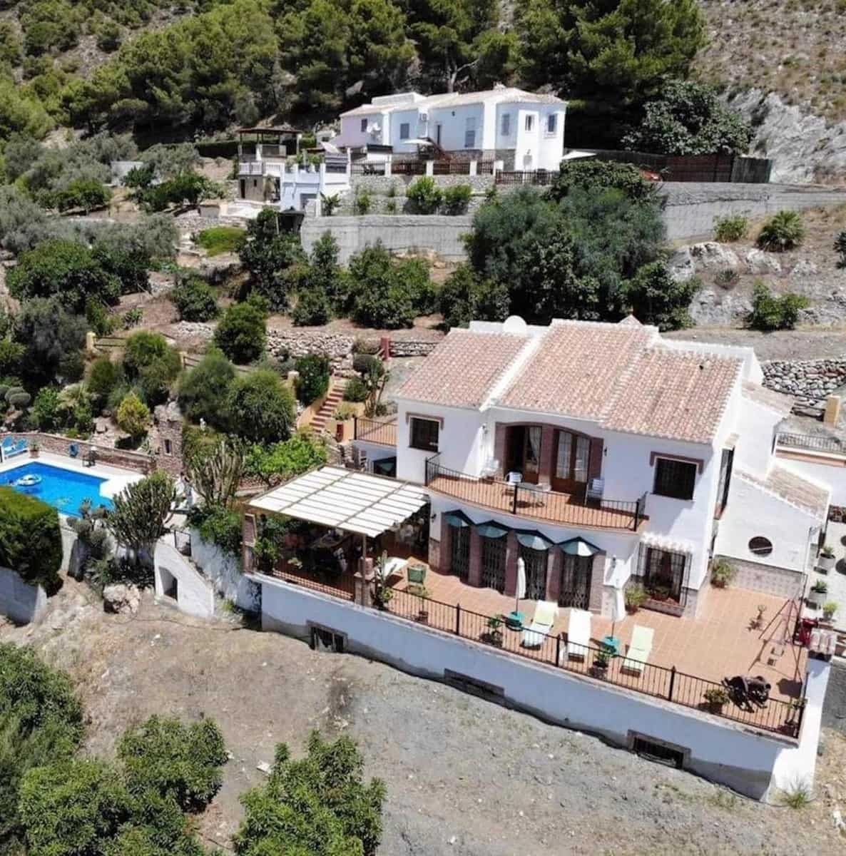 7 soveværelse Villa til salg i Frigiliana med swimmingpool garage - € 1.200.000 (Ref: 8177036)