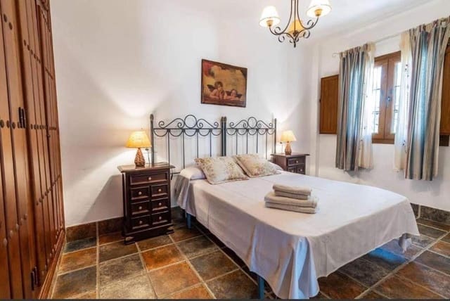 7 soverom Villa til salgs i Frigiliana med svømmebasseng garasje - € 1 200 000 (Ref: 8177036)