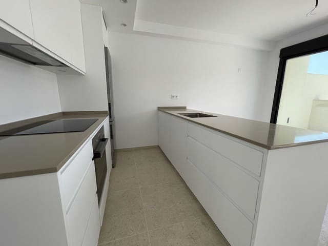 3 soveværelse Byhus til salg i Torrox-Costa, Torrox med swimmingpool garage - € 565.000 (Ref: 8249994)