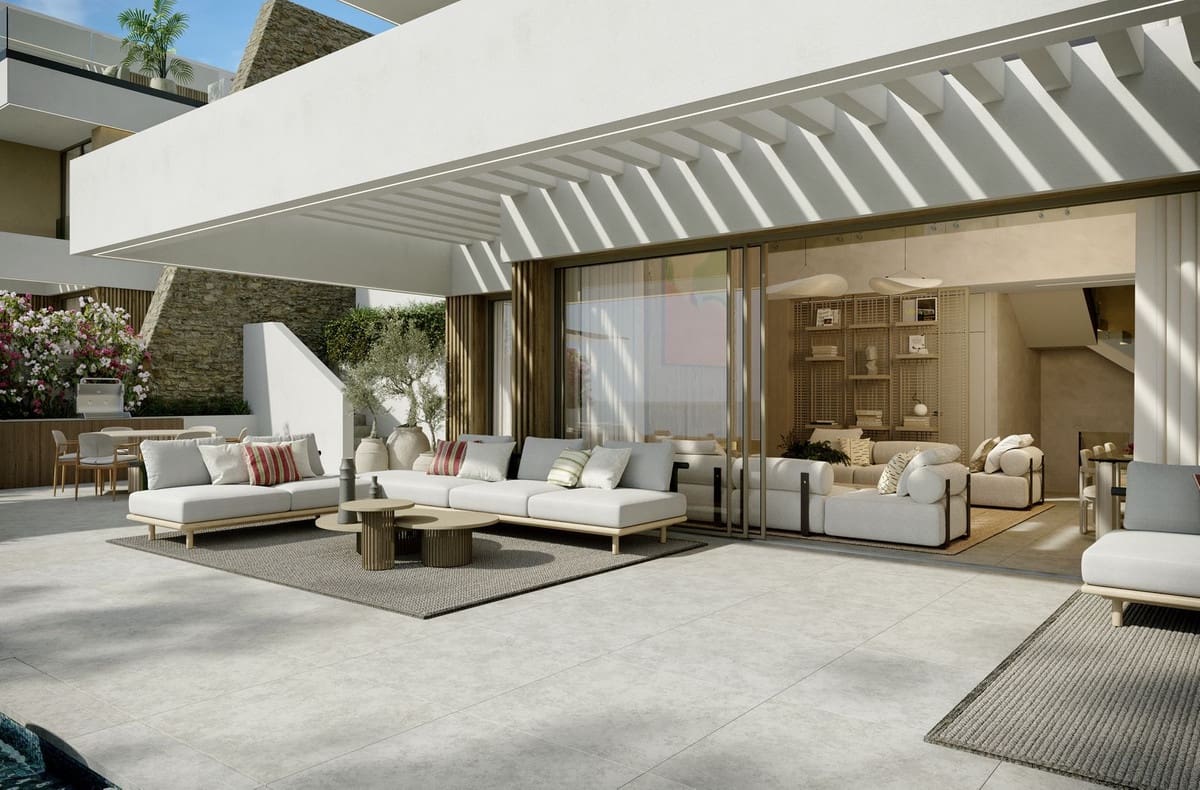 3 bedroom Villa for sale in La Herradura with pool garage - € 1,600,000 (Ref: 8318764)