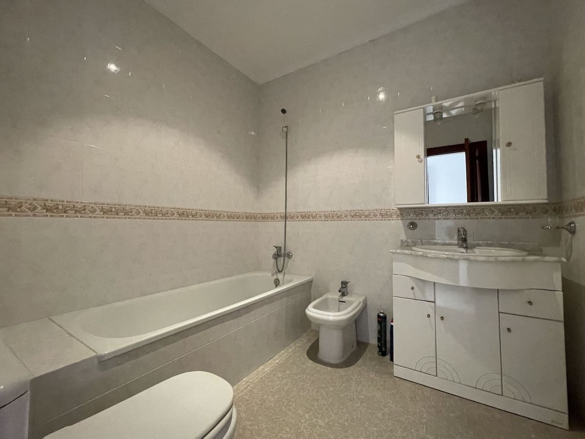 4 soveværelse Byhus til salg i Nerja - € 2.200.000 (Ref: 8458999)