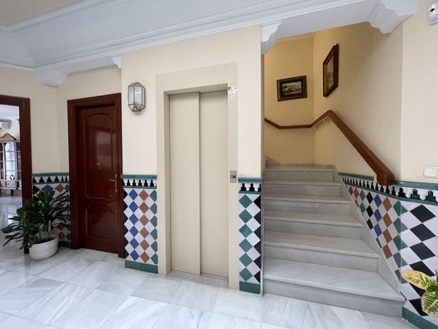 4 sypialnia Dom na sprzedaż w Nerja - 2 095 000 € (Ref: 8458999)