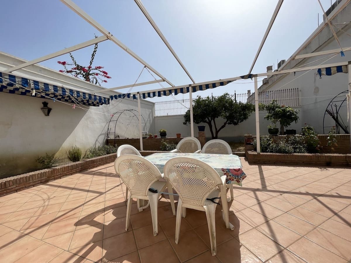 4 bedroom Townhouse for sale in Nerja - € 2,095,000 (Ref: 8458999)