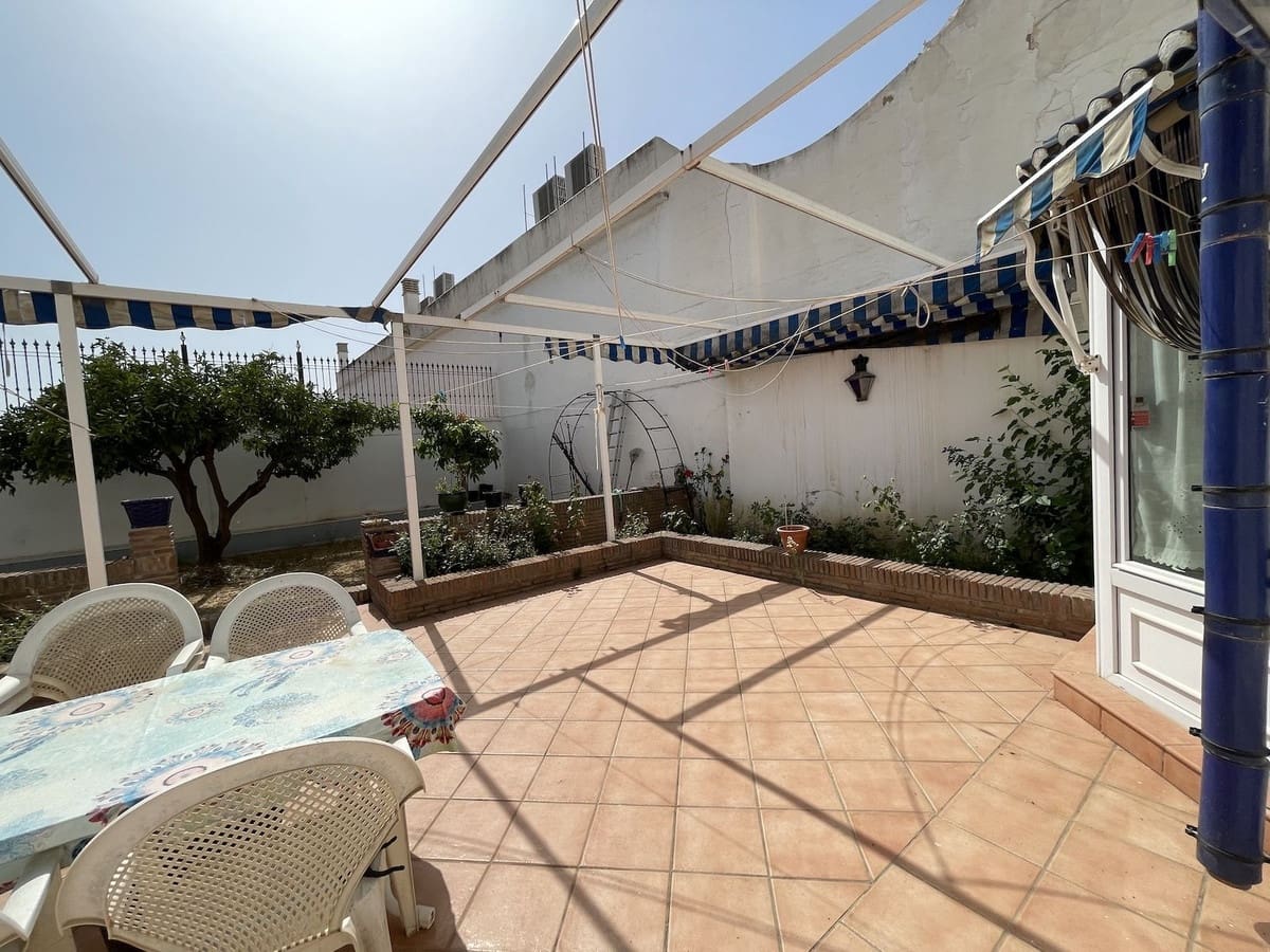 4 bedroom Townhouse for sale in Nerja - € 2,095,000 (Ref: 8458999)