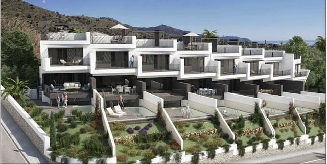 3 quarto Casa em Banda para venda em Nerja com piscina garagem - 650 000 € (Ref: 8512514)