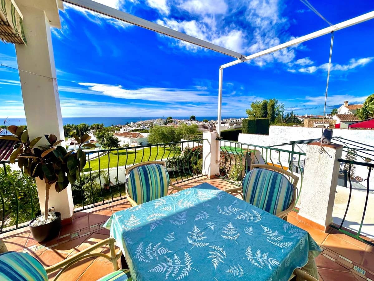 5 soveværelse Villa til salg i Nerja med garage - € 789.000 (Ref: 8572736)