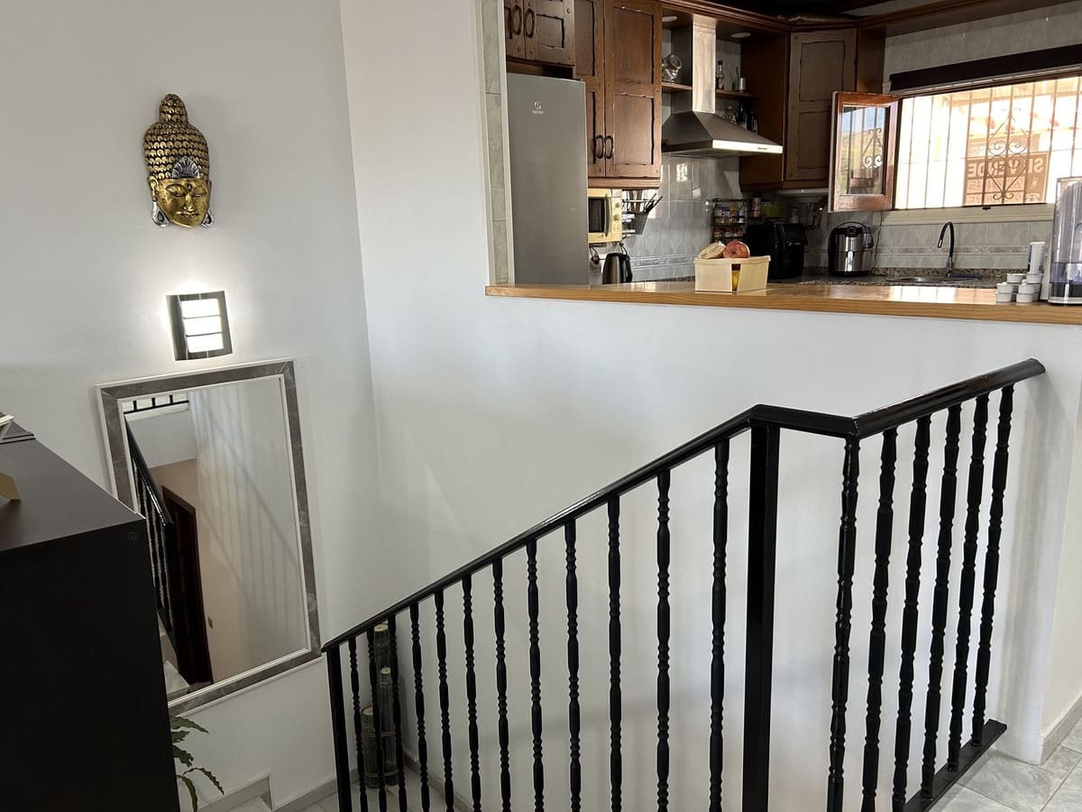 3 soveværelse Byhus til salg i Nerja med swimmingpool - € 340.000 (Ref: 8708699)