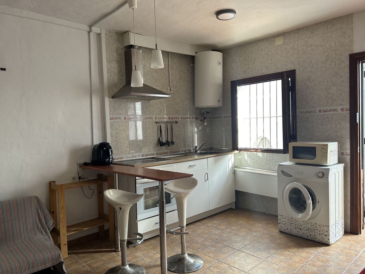 3 soveværelse Byhus til salg i Nerja med swimmingpool - € 340.000 (Ref: 8708699)