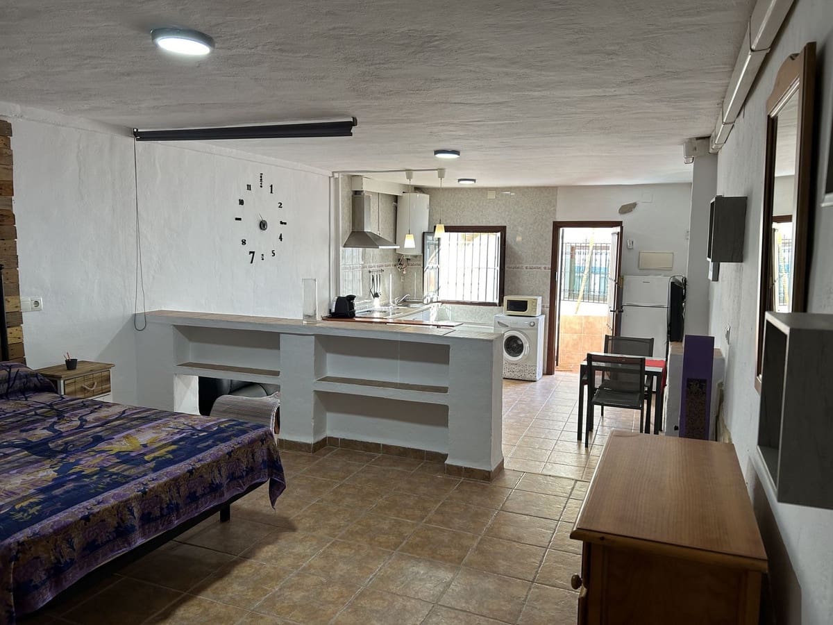 3 soveværelse Byhus til salg i Nerja med swimmingpool - € 340.000 (Ref: 8708699)