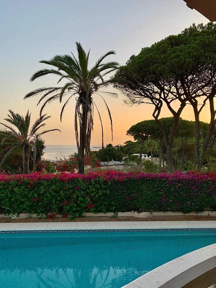 5 slaapkamer Villa voor vakantieverhuur in Calahonda met zwembad garage - € 5.500 (Ref: 8726937)