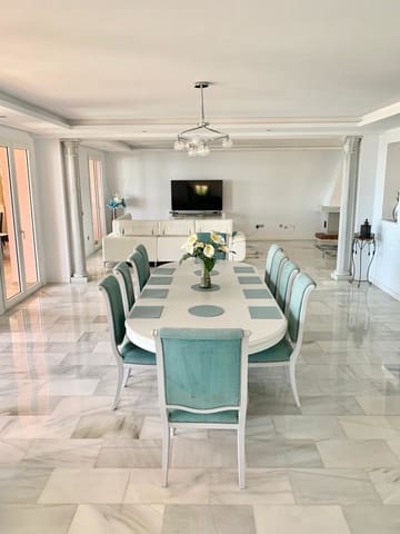   5 soveværelse   ferieVilla i Calahonda, Mijas med   swimmingpool  garage  - € 6.000 (Ref: 8726937)