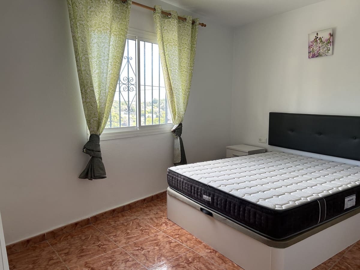 3 soverom Villa til salgs i Nerja med garasje - € 572 000 (Ref: 8771414)