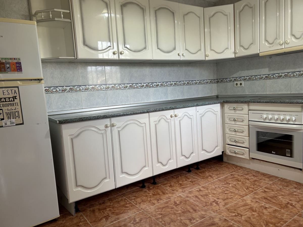 3 soverom Villa til salgs i Nerja med garasje - € 572 000 (Ref: 8771414)