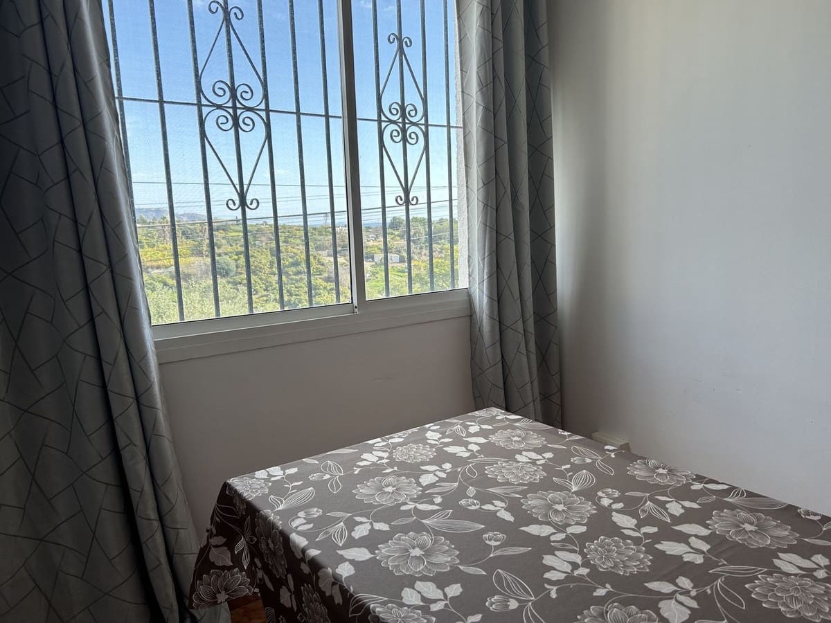 3 soverom Villa til salgs i Nerja med garasje - € 572 000 (Ref: 8771414)