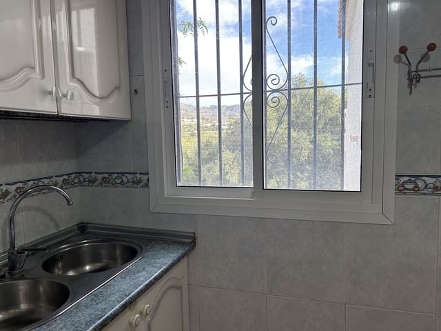 3 chambre Villa/Maison à vendre à Nerja avec garage - 572 000 € (Ref: 8771414)