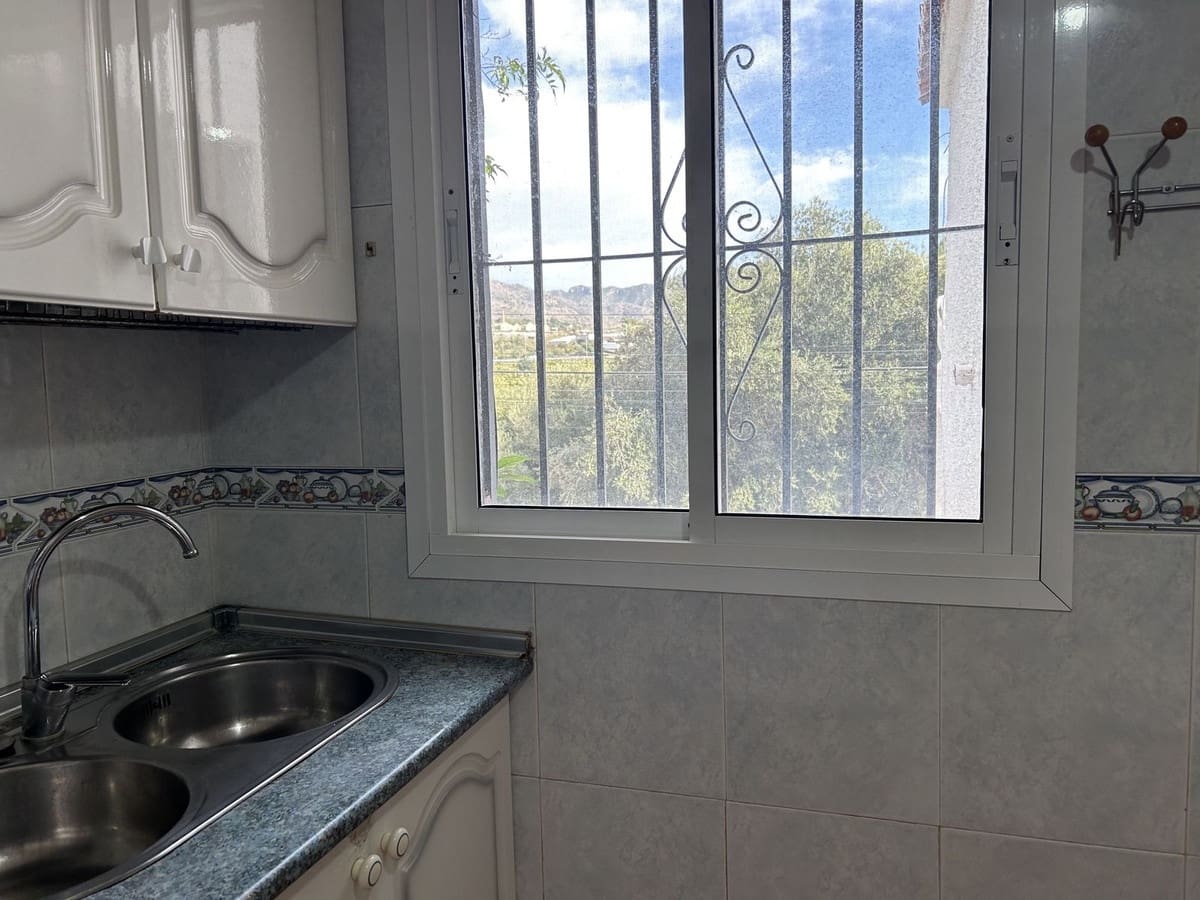 3 sovrum Villa till salu i Nerja med garage - 572 000 € (Ref: 8771414)