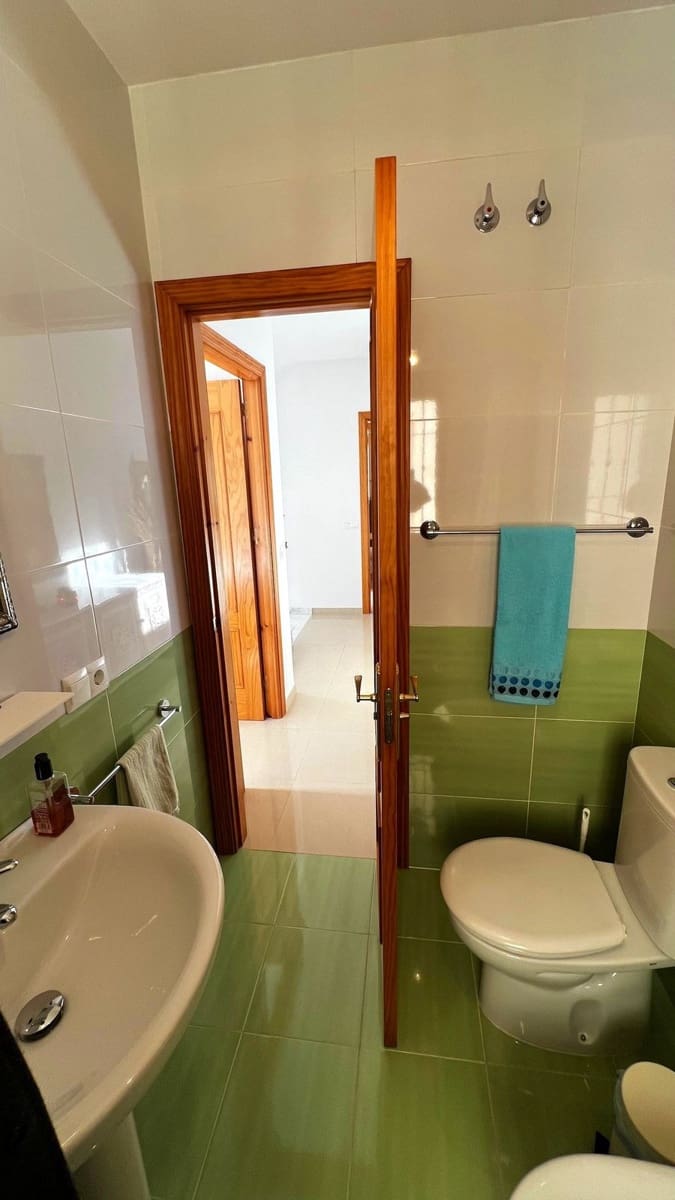 3 soveværelse Byhus til salg i Nerja med swimmingpool garage - € 499.000 (Ref: 8788225)