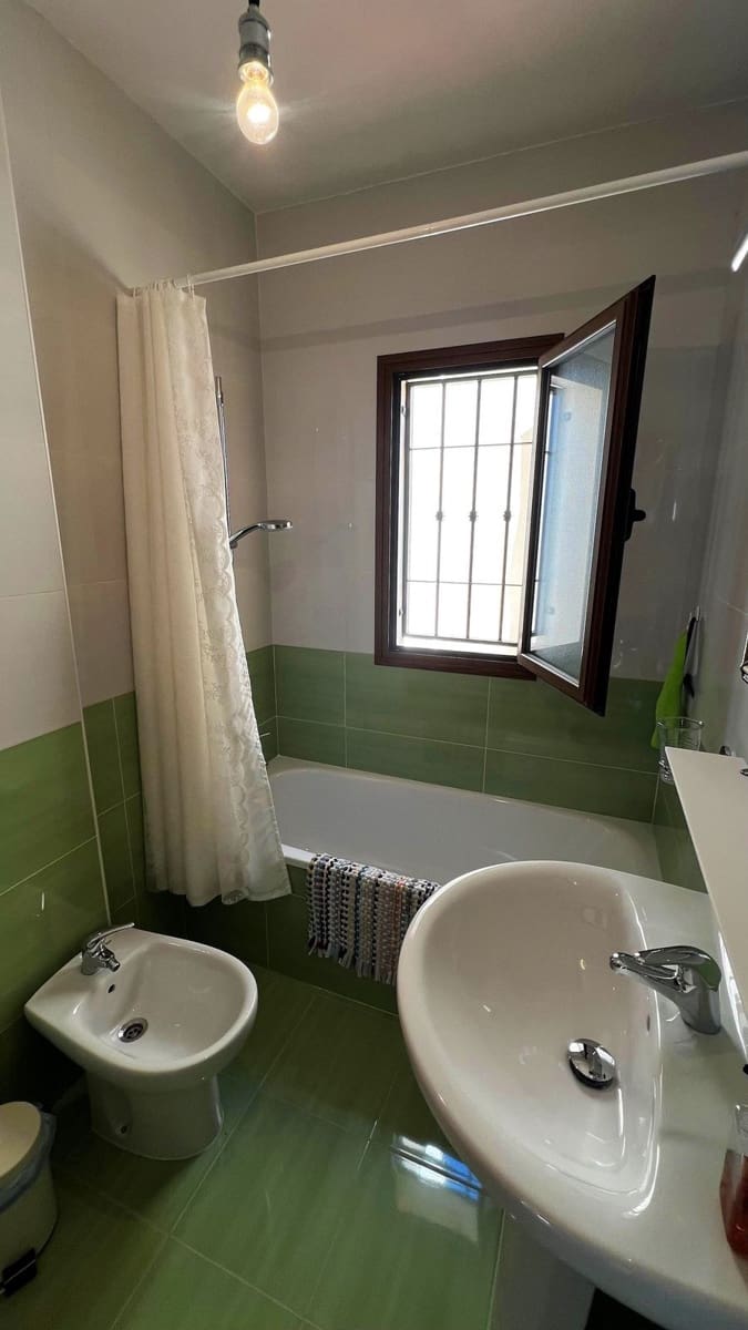 3 soverom Hus til salgs i Nerja med svømmebasseng garasje - € 499 000 (Ref: 8788225)