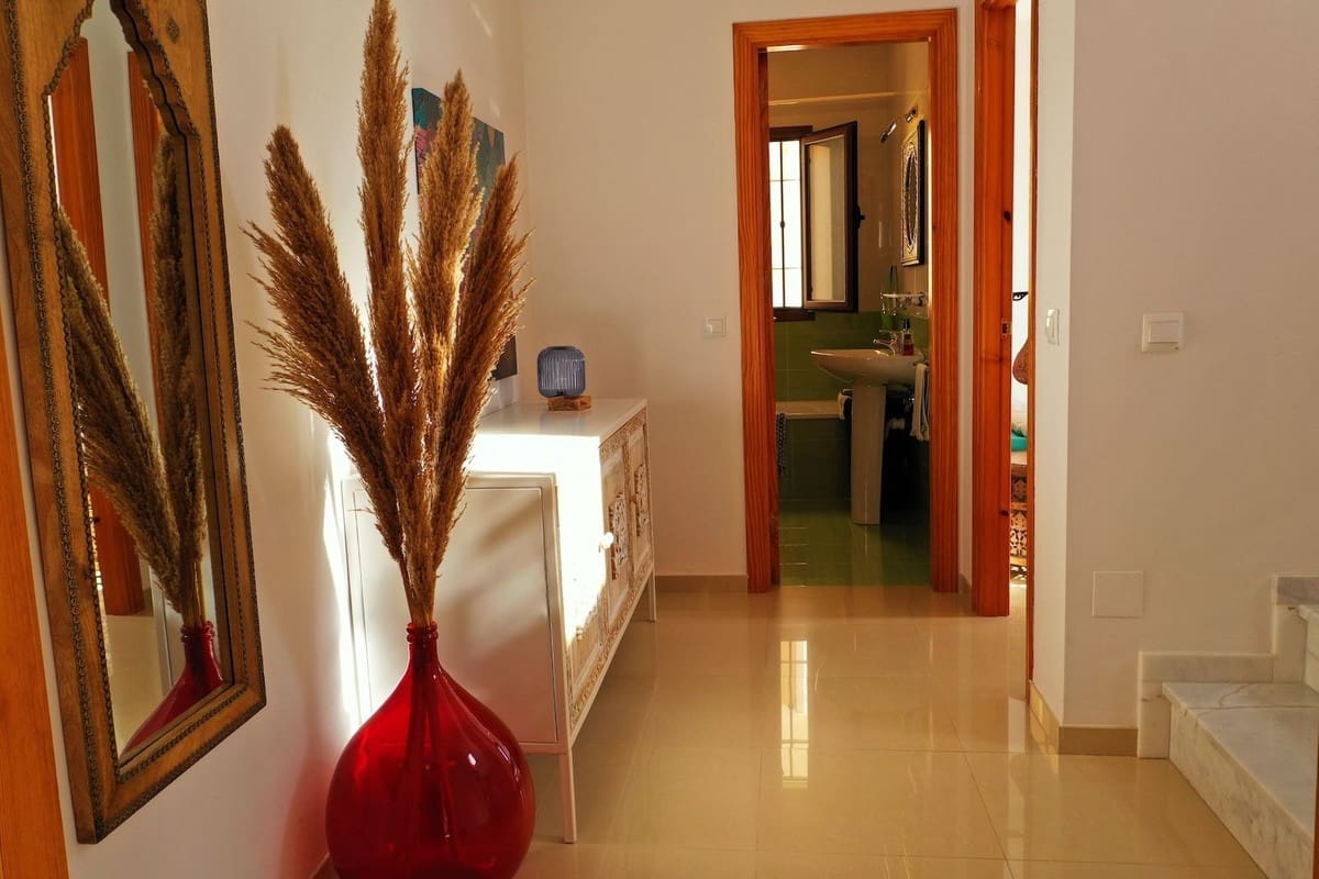 3 chambre Maison de Ville à vendre à Nerja avec piscine garage - 499 000 € (Ref: 8788225)