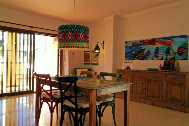 3 sovrum Hus till salu i Nerja med pool garage - 499 000 € (Ref: 8788225)