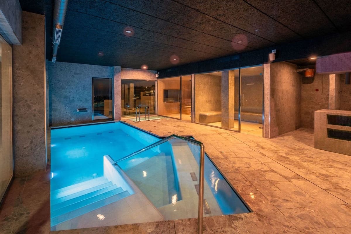 3 soveværelse Byhus til salg i Torrox-Costa med swimmingpool garage - € 575.000 (Ref: 8788226)