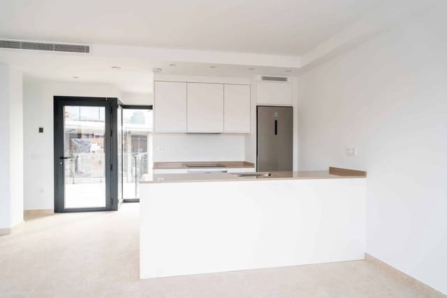 3 chambre Maison de Ville à vendre à Torrox-Costa, Torrox avec piscine garage - 550 000 € (Ref: 8788226)