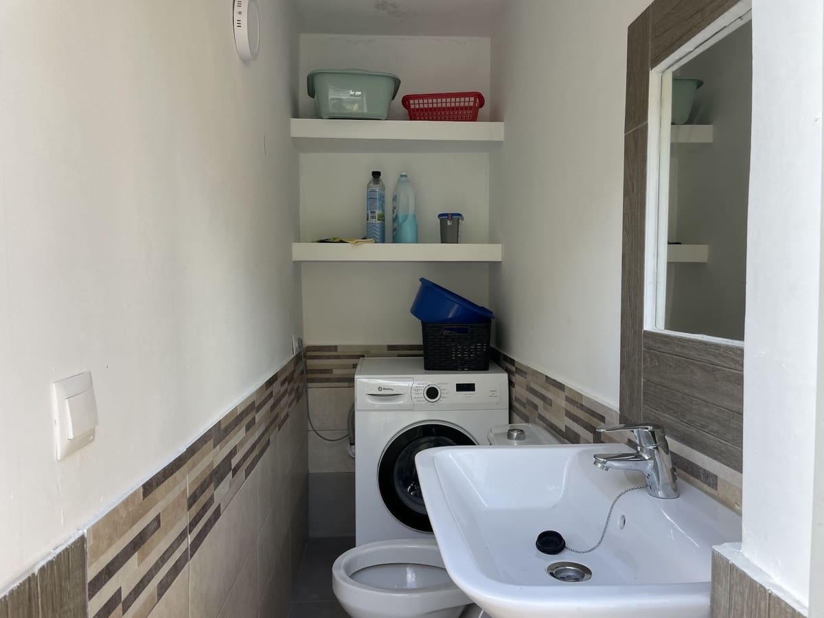 3 sypialnia Willa na sprzedaż w Nerja z basenem garażem - 650 000 € (Ref: 8816506)